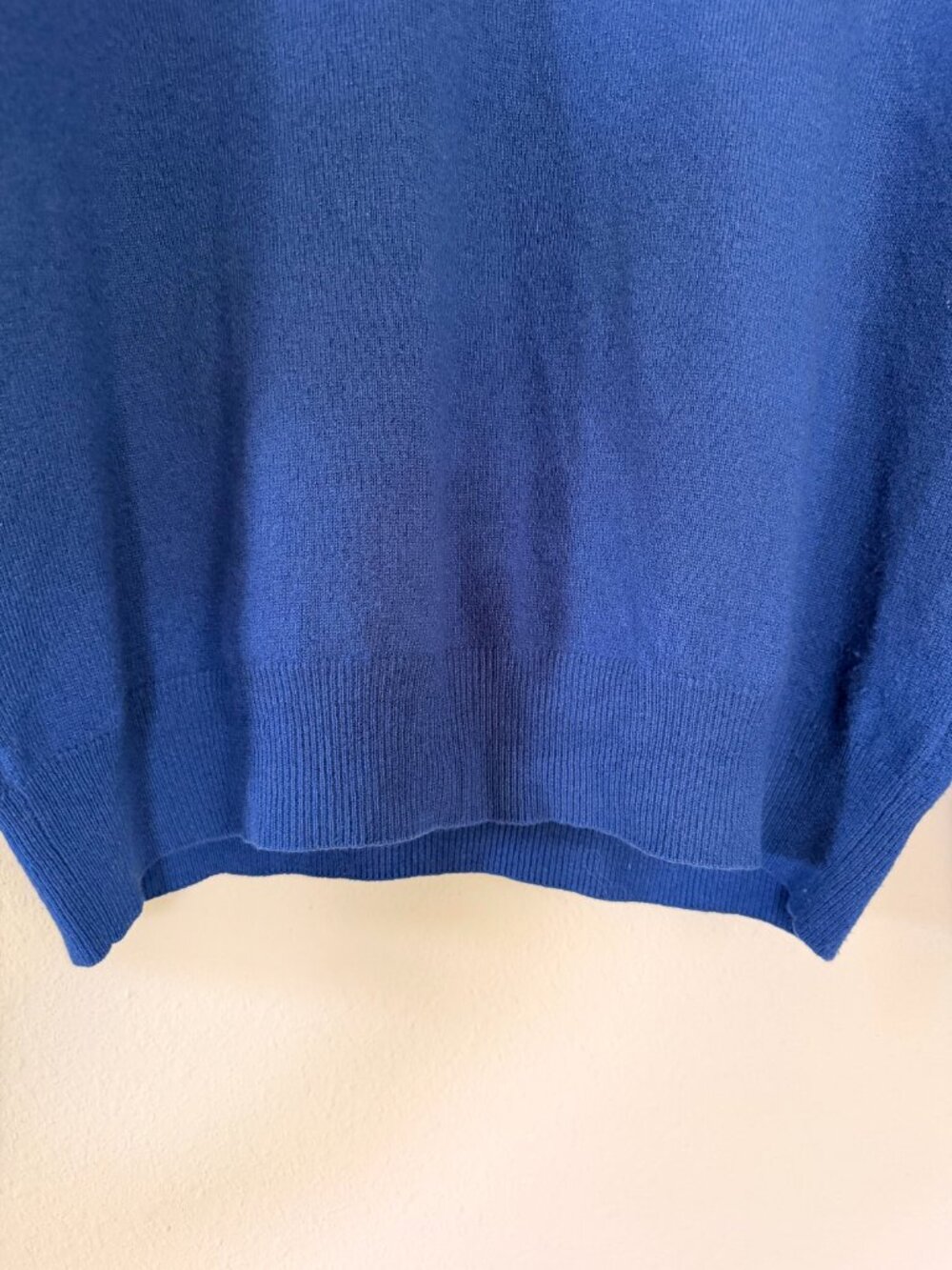 Loro Piana Cerulean Blue V Neck Sweater | Made in Italy | IT 52 | Luxury Knit - Picture 3 of 6